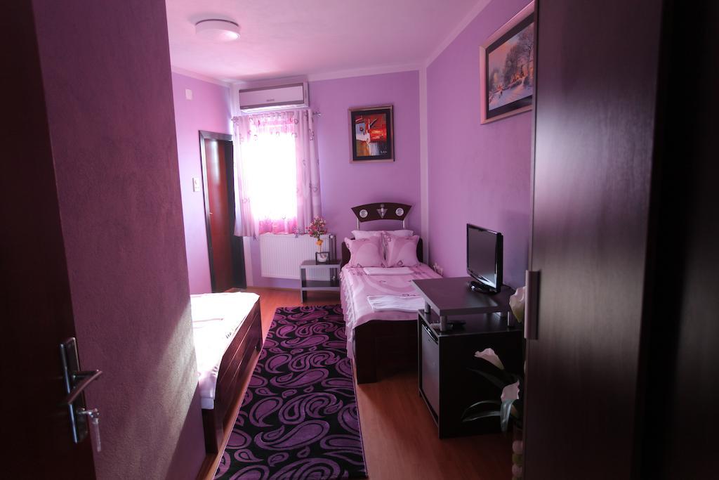 Villa Atina Stara Pazova Quarto foto